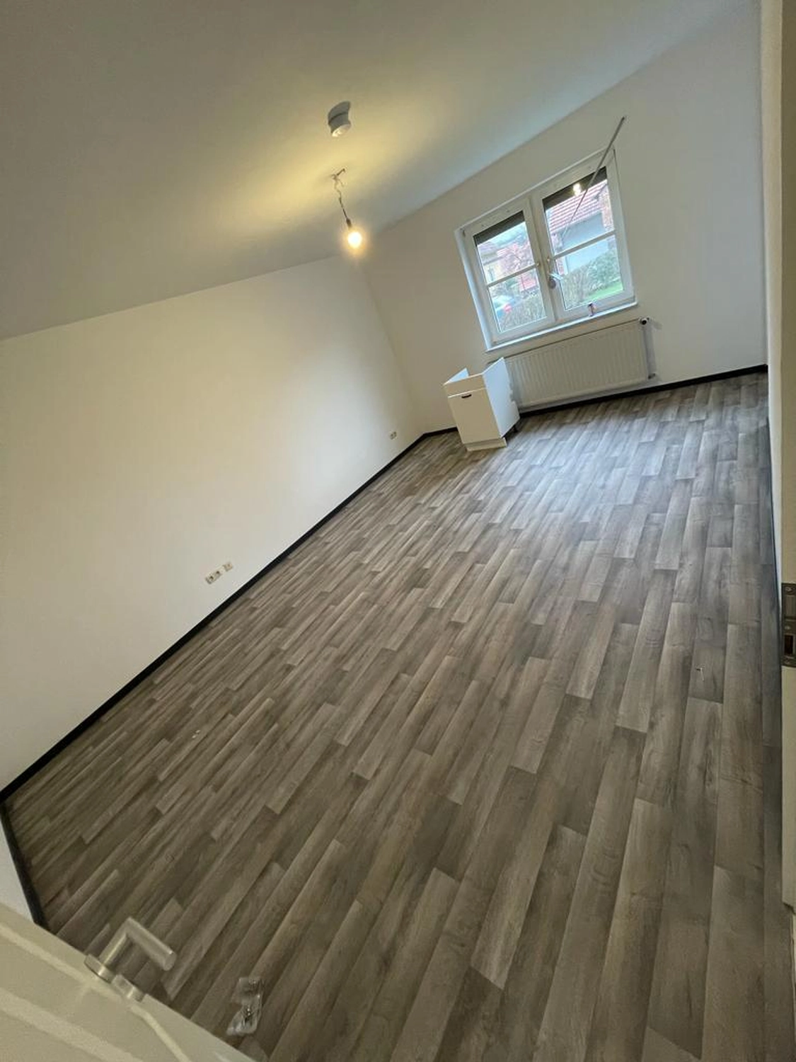 Karello Raumdesign - Bodenbelage - PVC-Design-Belag-Wuerzburg