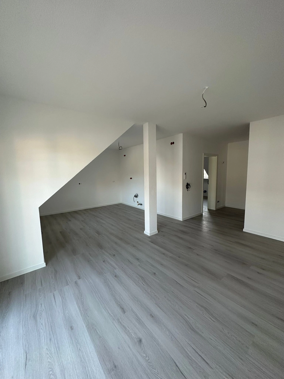 Karello Raumdesign - Bodenbelage - ClickVinyl-Wohnzimmer-Wuerzburg